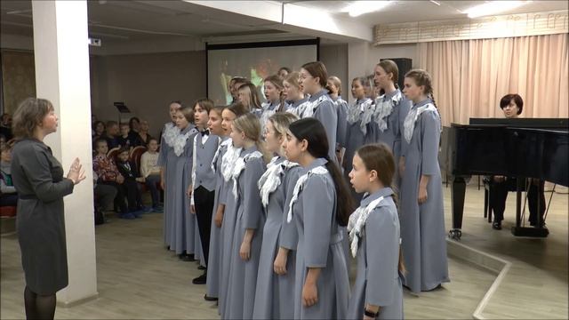 РНП «Я на камушке сижу» в обработке Л. Жуковой. РНП «Мимо садику» в обработке В. Бражкина смотреть онлайн