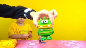 Куми Куми. Джуга, Юси, Шумадан  Распаковка подарка, игрушки, сладости  Unboxing toys Kumi-kumi HD 2