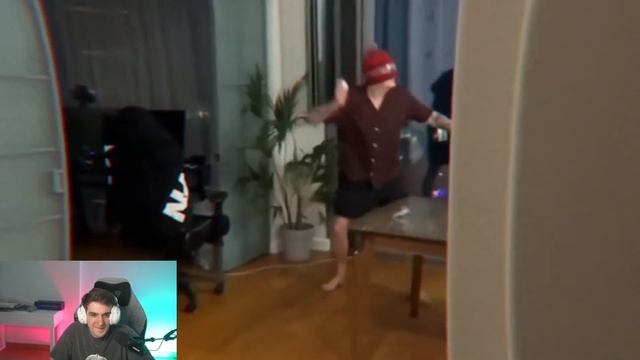 ЭВЕЛОН СМОТРИТ: 🤪Злой Как Смысл Жизни / ЭВЕЛОН УГАРАЕТ С НАРЕЗКИ СО ЗЛЫМ / EVELONE ROFLS смотреть онлайн