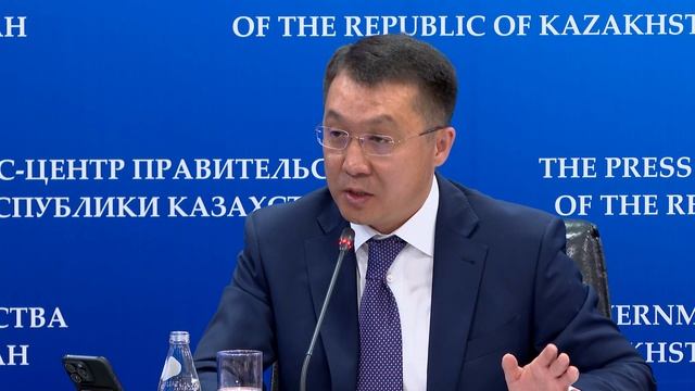 Брифинг в Правительстве смотреть онлайн