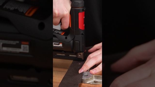 DIY табурет #worx #столярка #степлер смотреть онлайн