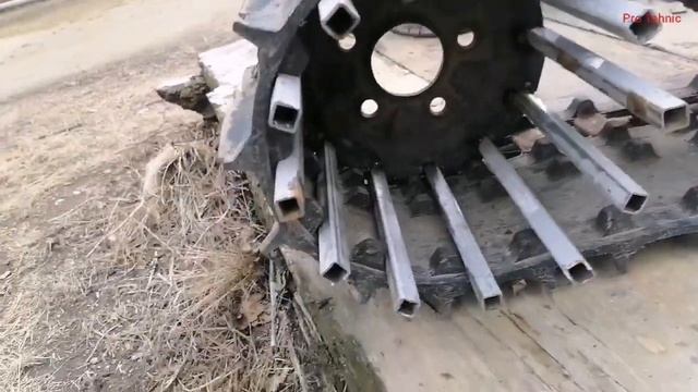 Гусеничный Вездеход (2 ЧАСТЬ_ РАМА, ЗУБЧАТЫЕ КОЛЕСА, МОНТАЖ ДВС).mp4 смотреть онлайн