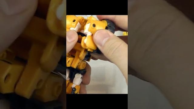 Тобот T - Трактор Трансформер! #shorts смотреть онлайн