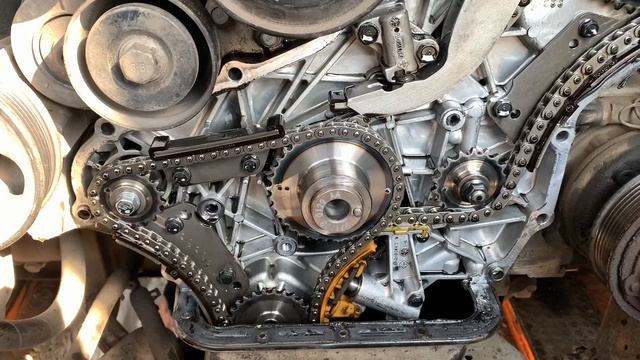 Замена цепи ГРМ на Kia Sorento 2.5 d4cb смотреть онлайн