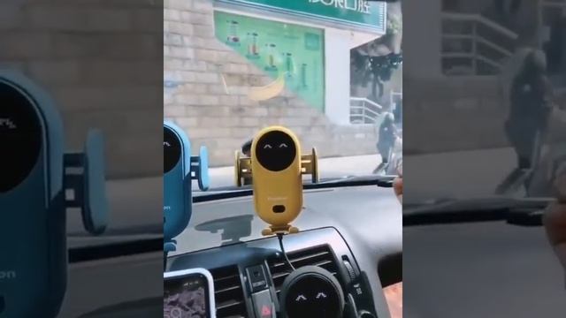 Smart Wireless Charger in Car смотреть онлайн