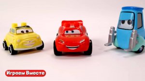 Играем в игрушки из мультика Тачки ! Молния Маккуин и его друзья ! Супер фигурки !