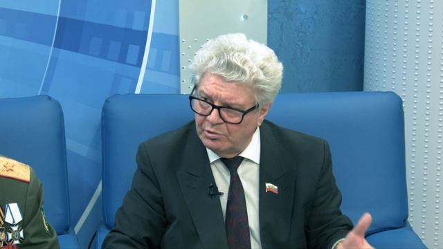"Диалог у озера" - Александр Александрович Ваймер и Иван Дмитриевич Ярков смотреть онлайн
