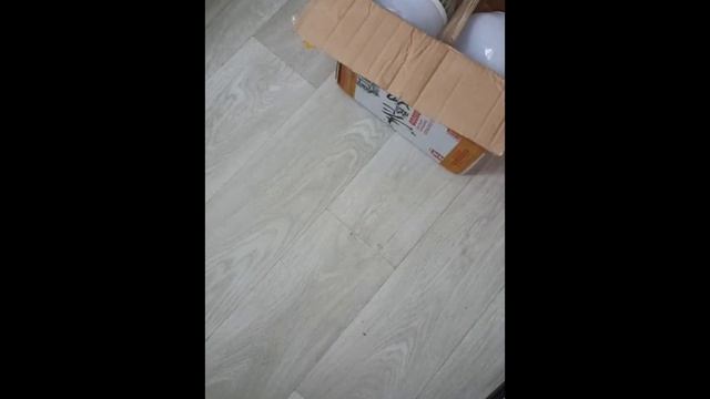 УЛКЕН 200 ВАТТЫ ЛАМПА смотреть онлайн