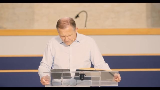 Жизненные уроки перед лицом смерти — Виталий Рожко | Иова 14:1-22 смотреть онлайн