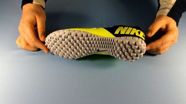 Сороконожки Nike Bomba II. Обзор модели. смотреть онлайн