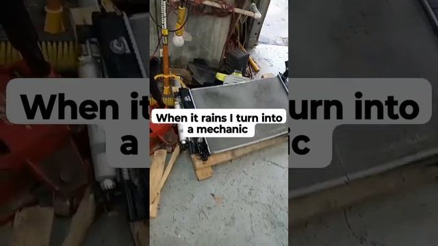 As a detailer u gotta keep a second hustle for them rainy DayZ... #fyp #detailing #raleighnc #short смотреть онлайн