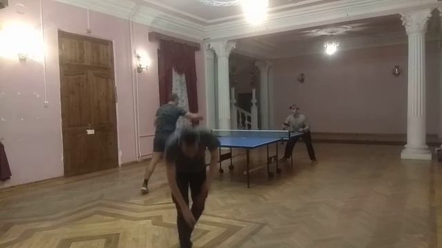 Тренировка будущего лучшего игрока Кривого Рога Фролова Руслана 9 октября 2019 20:32:37_4 смотреть онлайн