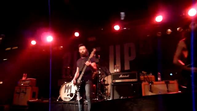 Memphis May Fire - Intro + Carry On Live@Faust 60er-Jahre Hannover 20.11.2016