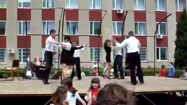 ! июня Клуб "Икар! смотреть онлайн