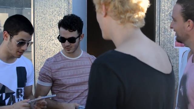 Rayos Laser -Personal Fest verano junto a Jonas Brothers смотреть онлайн