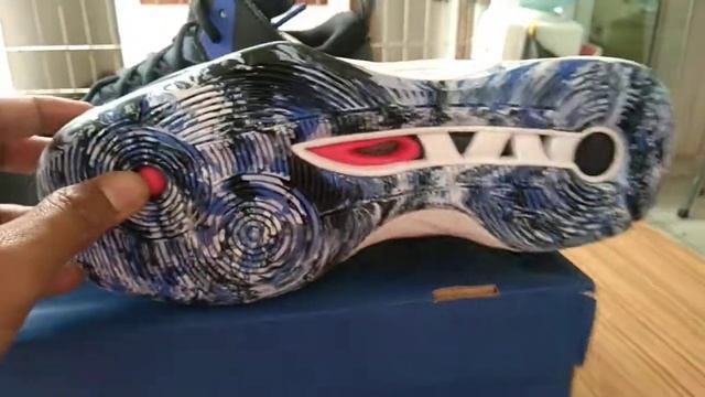 Mizuno Wave Momentum 2 / 3 Mid смотреть онлайн