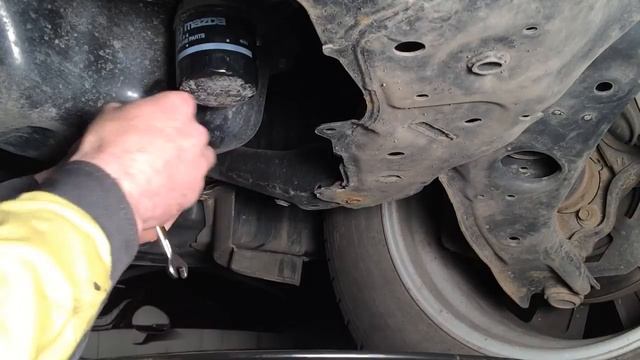Как поменять масло Mazda CX5
