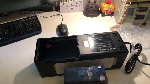 Never Buy an APC UPS Again! - It's a Scam! смотреть онлайн