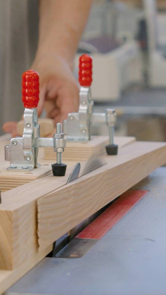 Чем и как надёжно и быстро фиксировать заготовку | Прижимы и зажимы Toggle Clamps Woodwork GH-12050 смотреть онлайн