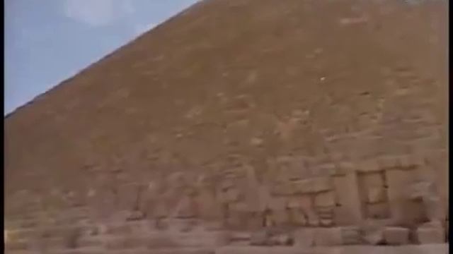 Das Geheimnis der Pyramide смотреть онлайн