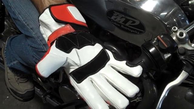 Flatout Glove Red October 2011 смотреть онлайн