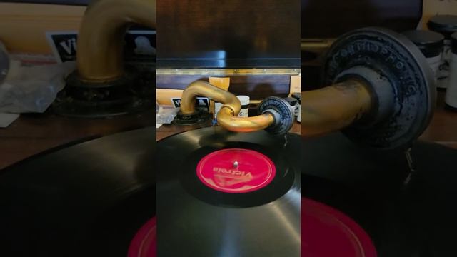 Gounod: Faust; Air Des Bijoux - Mme. Nellie Melba Victrola Records #88066 12" 1910 смотреть онлайн