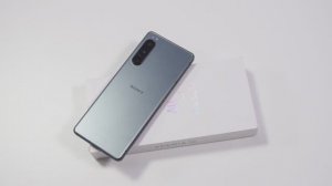 Смартфон с вопросами! Sony Xperia 5 IV