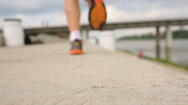 Asics DynaFlyte - Okiem eksperta odc. 41 - SKLEPBIEGOWY.com смотреть онлайн