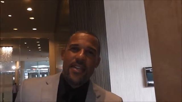 TINA GREY FROM REDCARPET DRIVE INTERVIEWS PETER PARROS смотреть онлайн