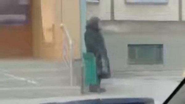 бабка   анти пример для молодёжи