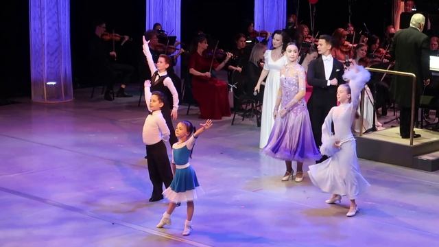 Кругловы Премия семья России смотреть онлайн