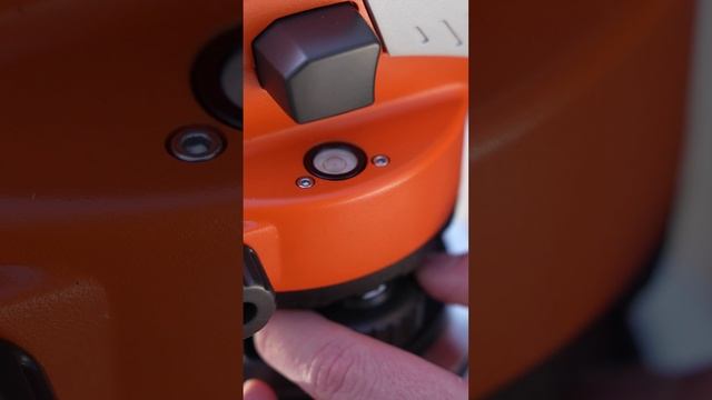 Оптический нивелир #инструмент #стройка #shorts смотреть онлайн