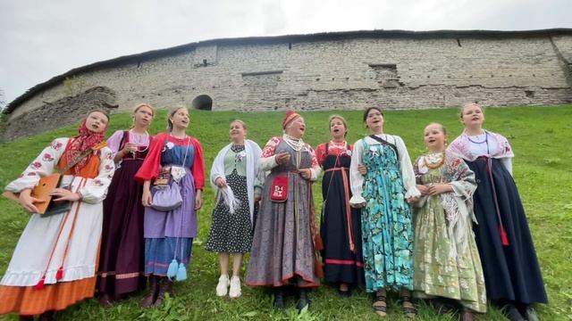 Как на горке на пригорке. Хоровод дружбы. Уграда. Псков смотреть онлайн