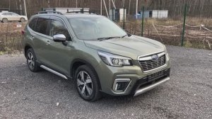 Subaru Forester E-Boxer 2.0 hybrid в топ комплектации