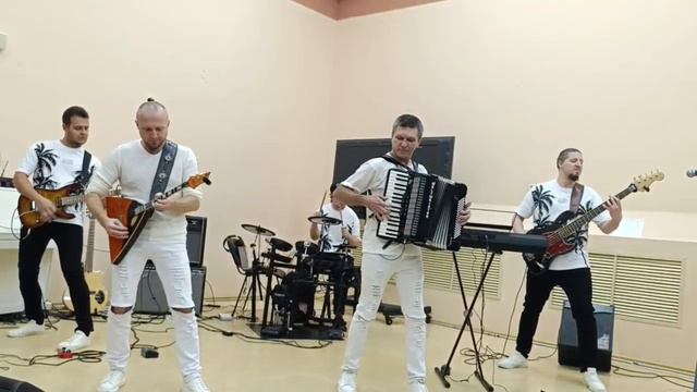 Nirvana - Smells Like Teen Spirit (кавер) Нирвана смотреть онлайн