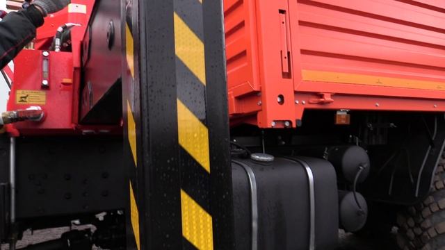 2022 КАМАЗ 43118 С КМУ KANGLIM. Обзор (интерьер, экстерьер, двигатель).