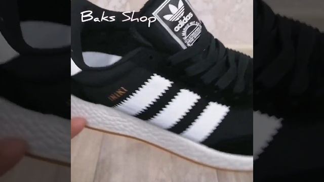 Стильные Мужские Кроссовки Adidas Iniki смотреть онлайн