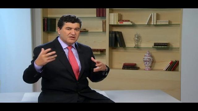 Elias Zerhouni, Sanofi's global R&D head speaks on India's potential as a "valued partner" смотреть онлайн