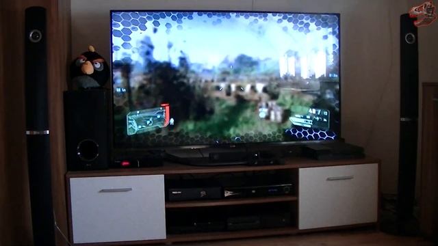 Playing Crysis 3 on LG 55LA690S 3D TV смотреть онлайн
