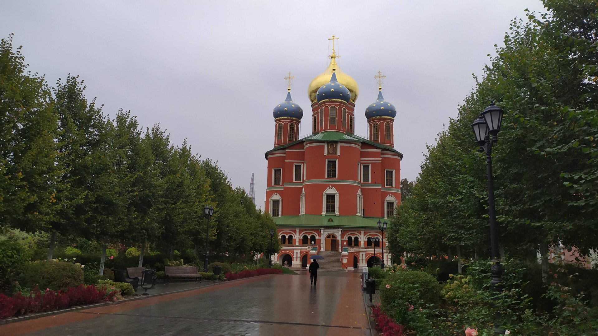стены и старый некрополь донского монастыря смотреть онлайн