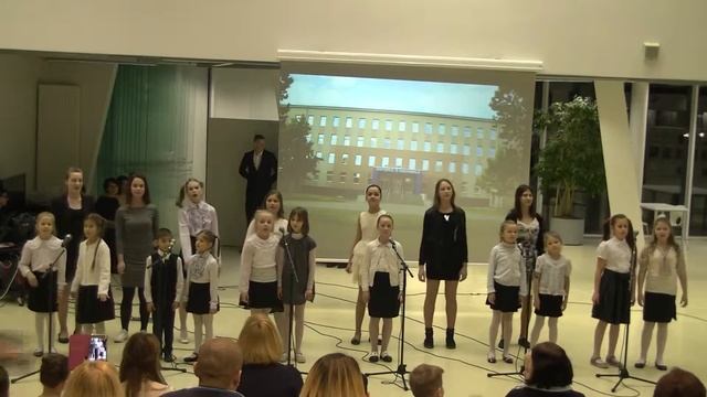 1. Песня «Звонкие голоса». Хор и ансамбль 1-6 классов. смотреть онлайн