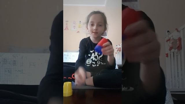 Ester club смотреть онлайн