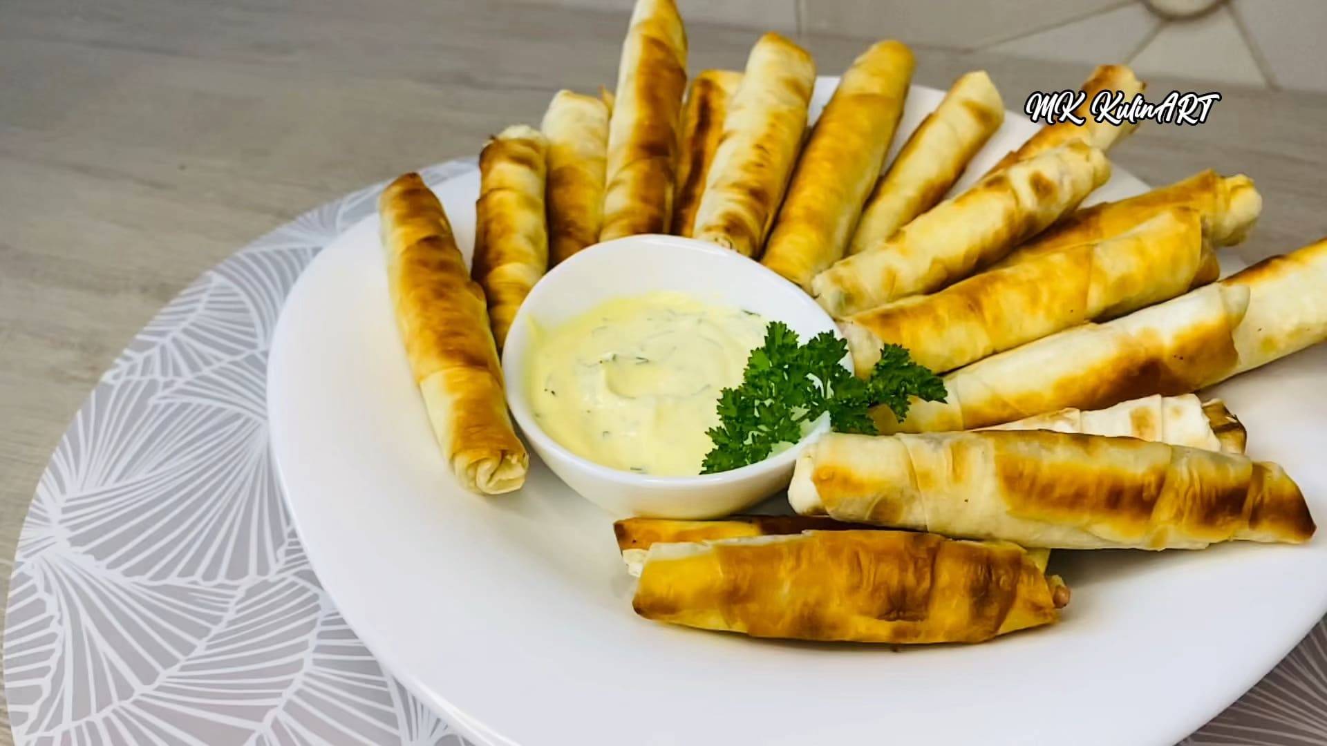 Горячая ЗАКУСКА из ЛАВАША на ПРАЗДНИЧНЫЙ стол! смотреть онлайн