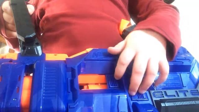 Présentation nerf titan cs-50 c’est un monstre смотреть онлайн
