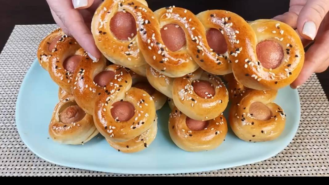 ВЫ ЗАБУДЕТЕ о ТЕСТЕ из МАГАЗИНА! Мягкое и пушистое тесто. Сосиски в Тесте смотреть онлайн