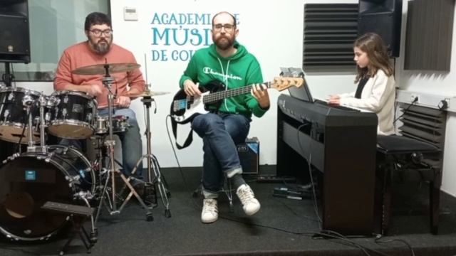 Laura Cardoso piano Svetlana Party Cat Ph Keveren AMC Dez 2022 смотреть онлайн