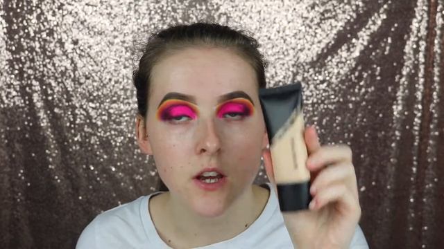 NEON PINK HALF CUT CREASE смотреть онлайн