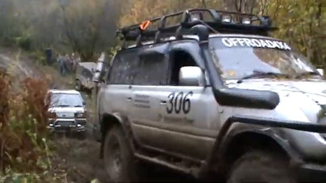 Крузак тянет грузовичка смотреть онлайн