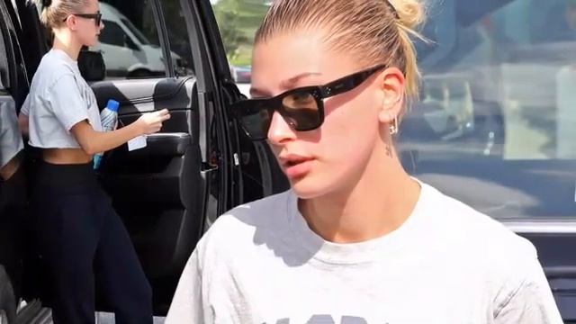 "Too Late Selena Gomez" Hailey Bieber Just SHOCKED Justin Bieber With Another Debut. смотреть онлайн
