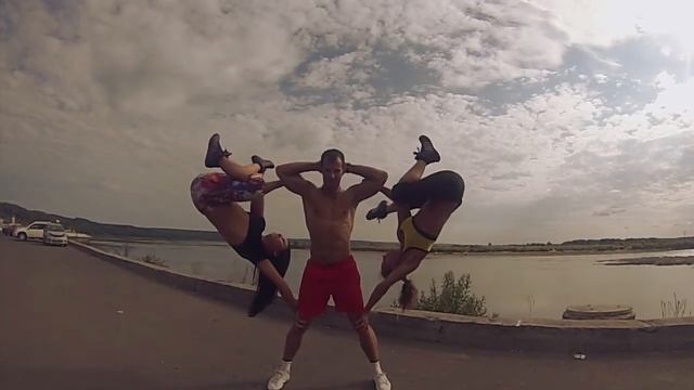 NeOn team fun time смотреть онлайн